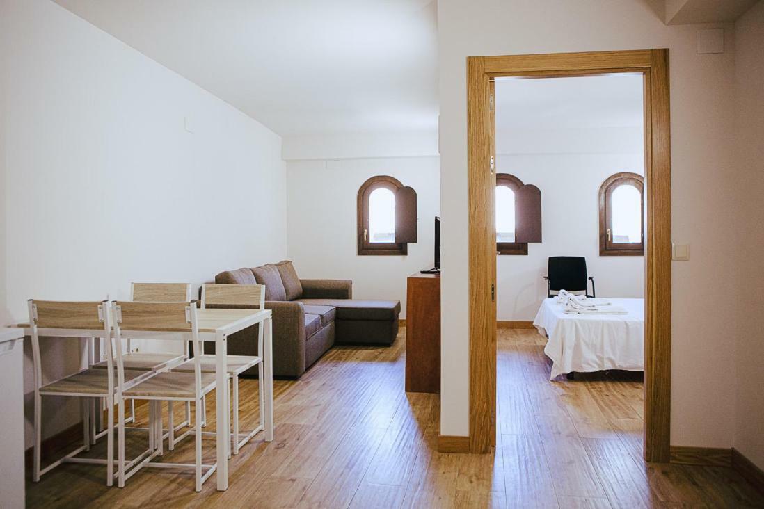 Apartamentos Ducay Olite Exteriör bild
